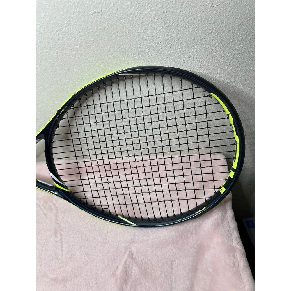 Head Graphene Extreme Lite 100 head  4 1/2 grip racquet, rare
